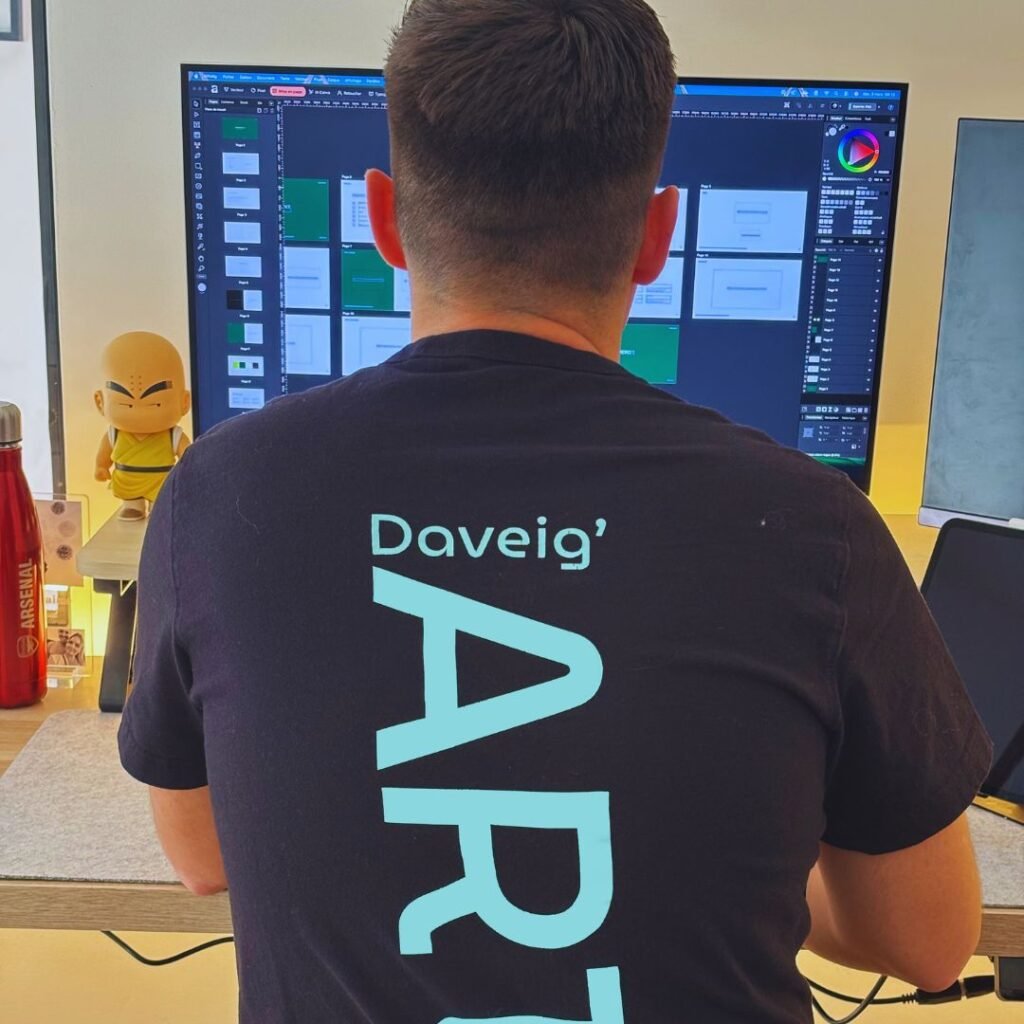Photo de Quentin Da Veiga, graphiste sous le nom Daveig'Art.